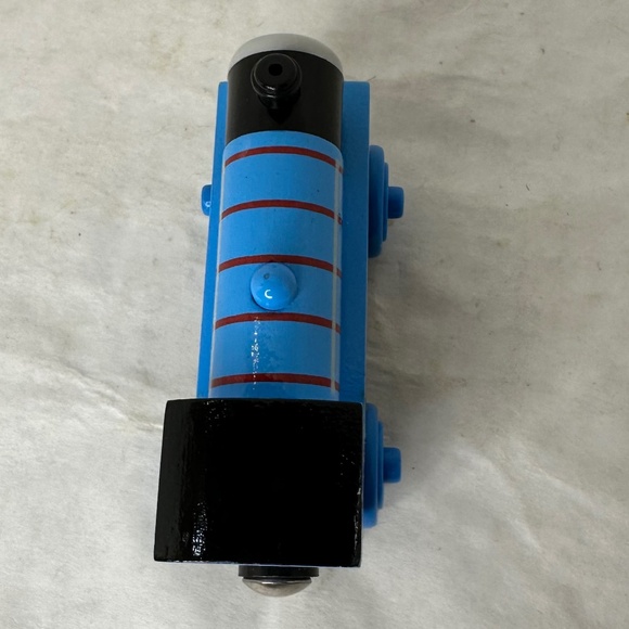 Vintage Thomas & Friends Wooden Railway Train Edward Engine 2003 - Picture 5 of 8